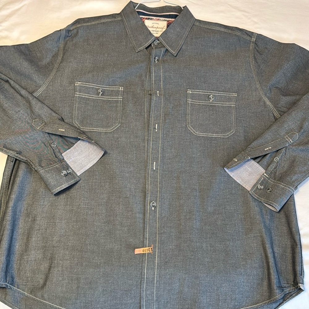 Gray Chambray Button Up Size XL 100% Cotton